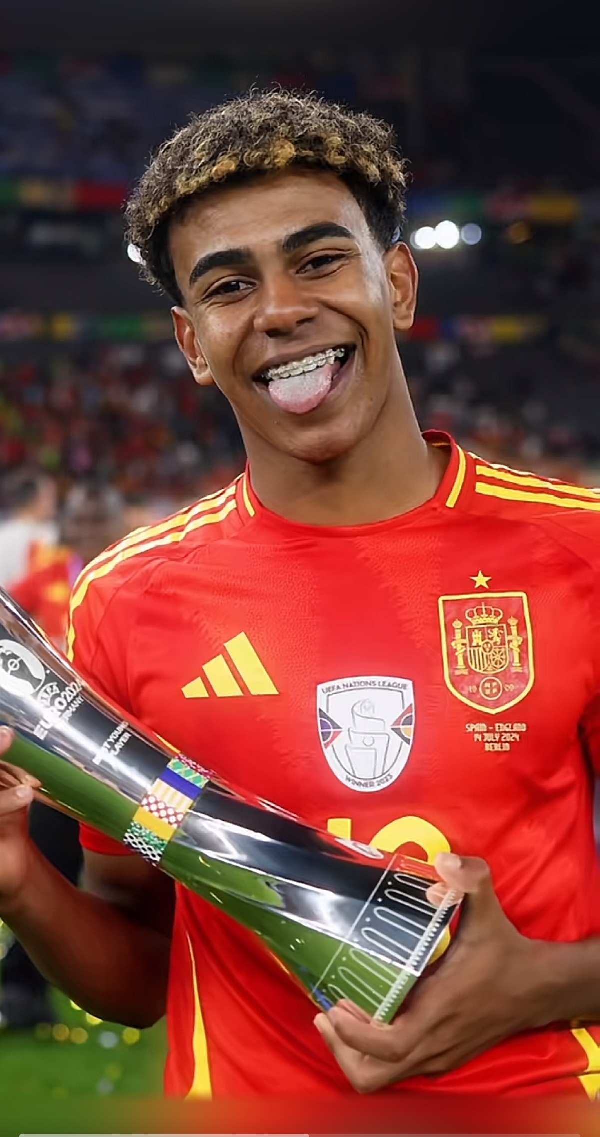 英超积分榜：利物浦连败后跌至第11，蓝军曼城分列二三位（英超榜单更新：利物浦连败跌至第11位，切尔西与曼城分居二三位）