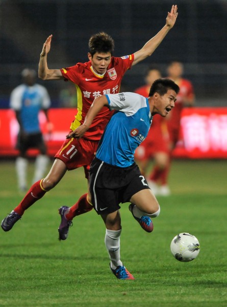 为什么现实中有很多门将踢球能踢到40岁以上，成熟期会比较漫长？（为何门将普遍能踢到40岁以上，且成熟期更为漫长？）