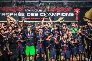 歌名应景，著名歌唱家波切利在世界杯抽签仪式演唱《今夜无人入眠》（世界杯抽签仪式上，波切利献唱《今夜无人入眠》，歌名应景）