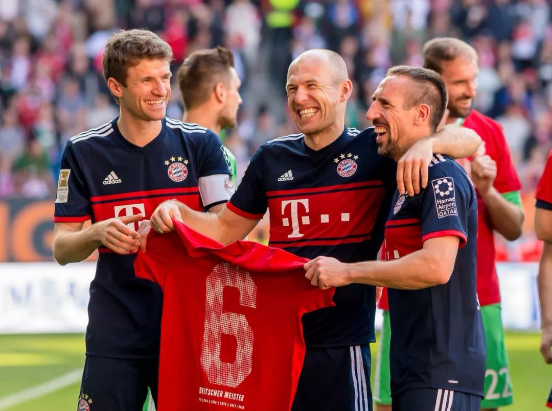 活塞主帅：七人得分上双是每场的目标，鼓励奥萨尔更多投中距离（活塞主帅：每场力争七人上双，盼奥萨尔多出手中投）